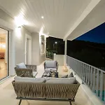 Theretro, With Superb View וילה Apolpaina