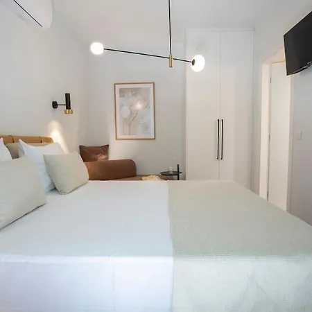 Villa Theretro, With Superb View Apolpaina